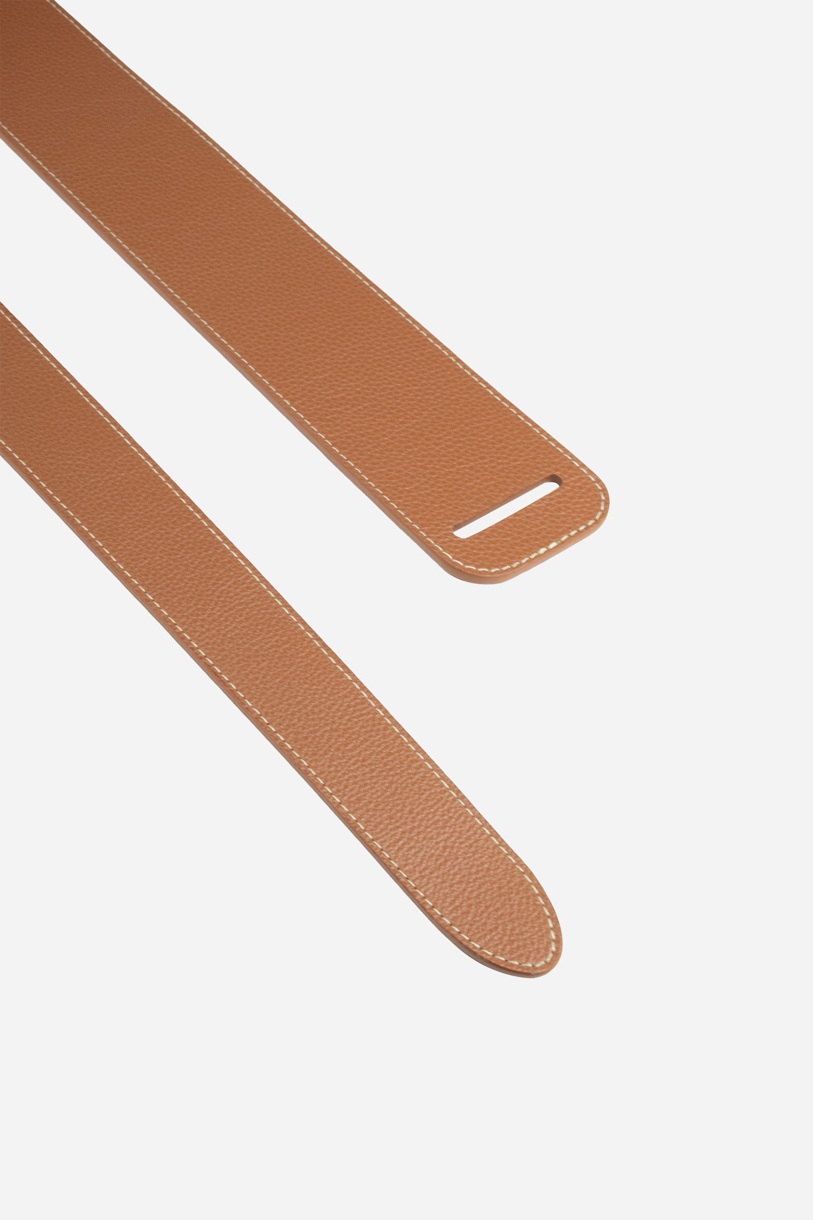 Serena cintura in pelle martellata